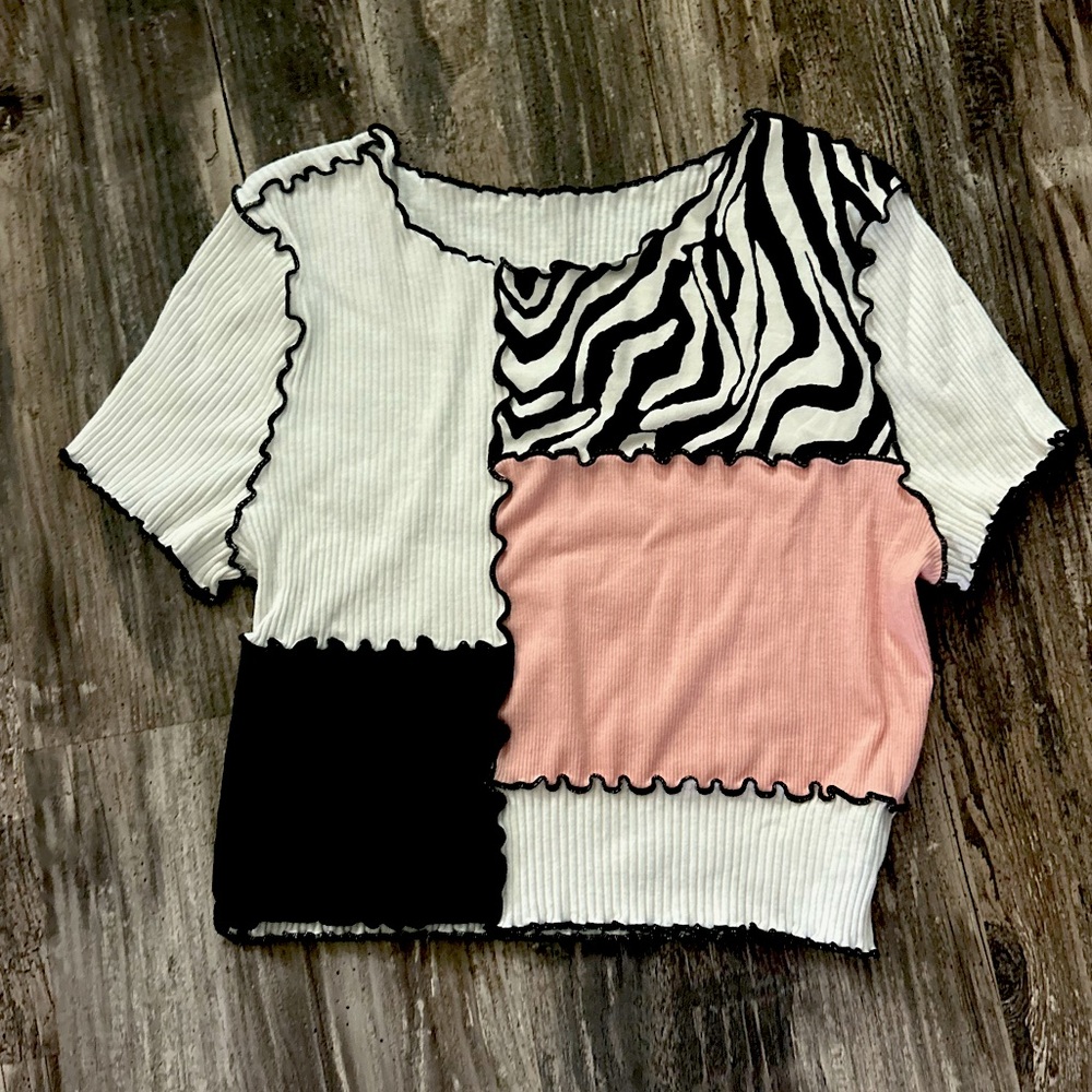 Color block tee